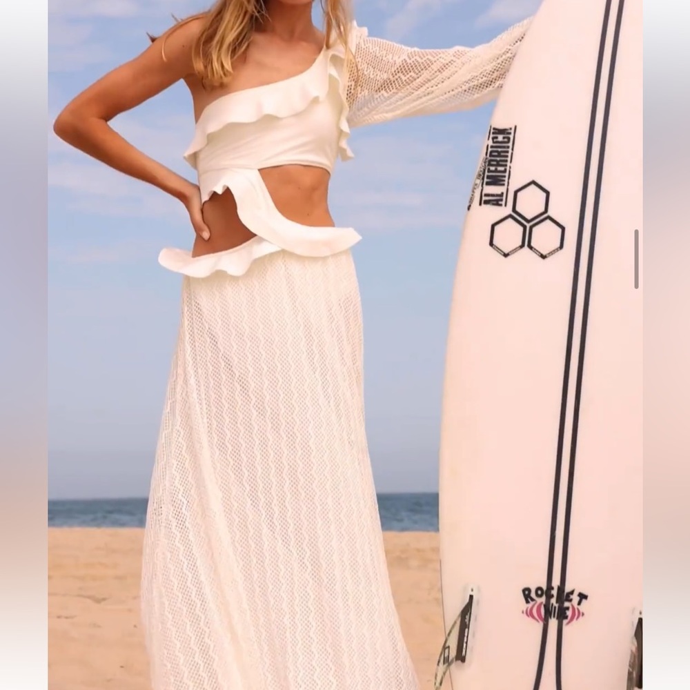 PatBo Cut-Out One Shoulder Beach Dress